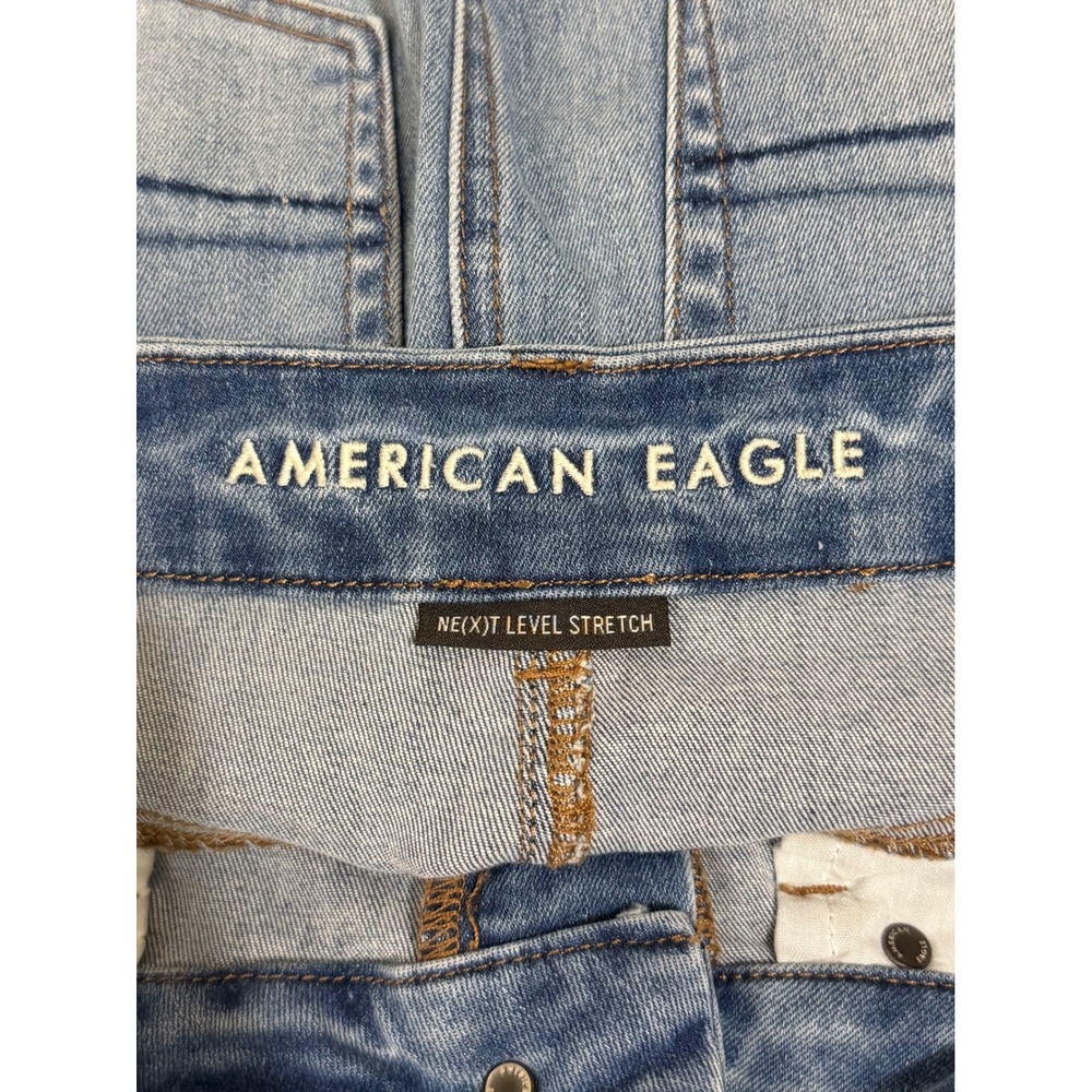 American Eagle Curvy Hi-Rise Mini Distressed Denim Skirt Blue Size 6 Raw Hem - Picture 3 of 5